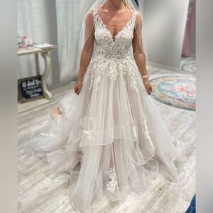 Never Worn Custom Wedding Dress